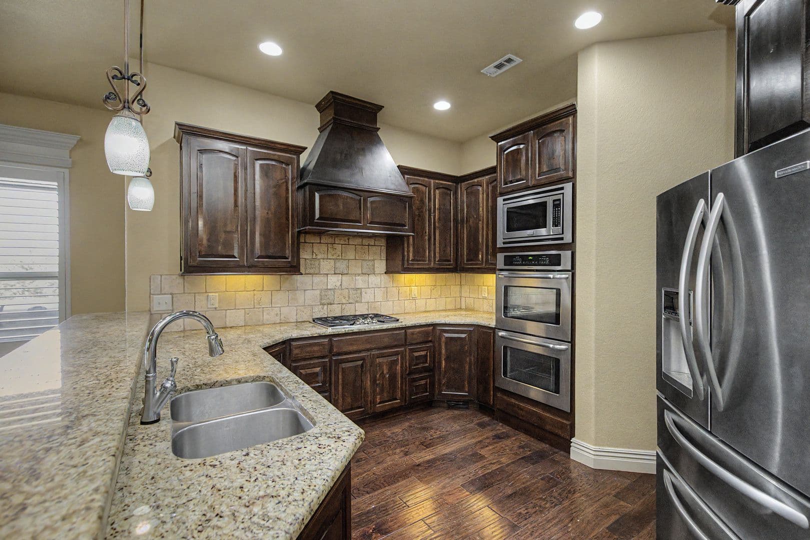 Rogers House: 6600 Willowridge Lane