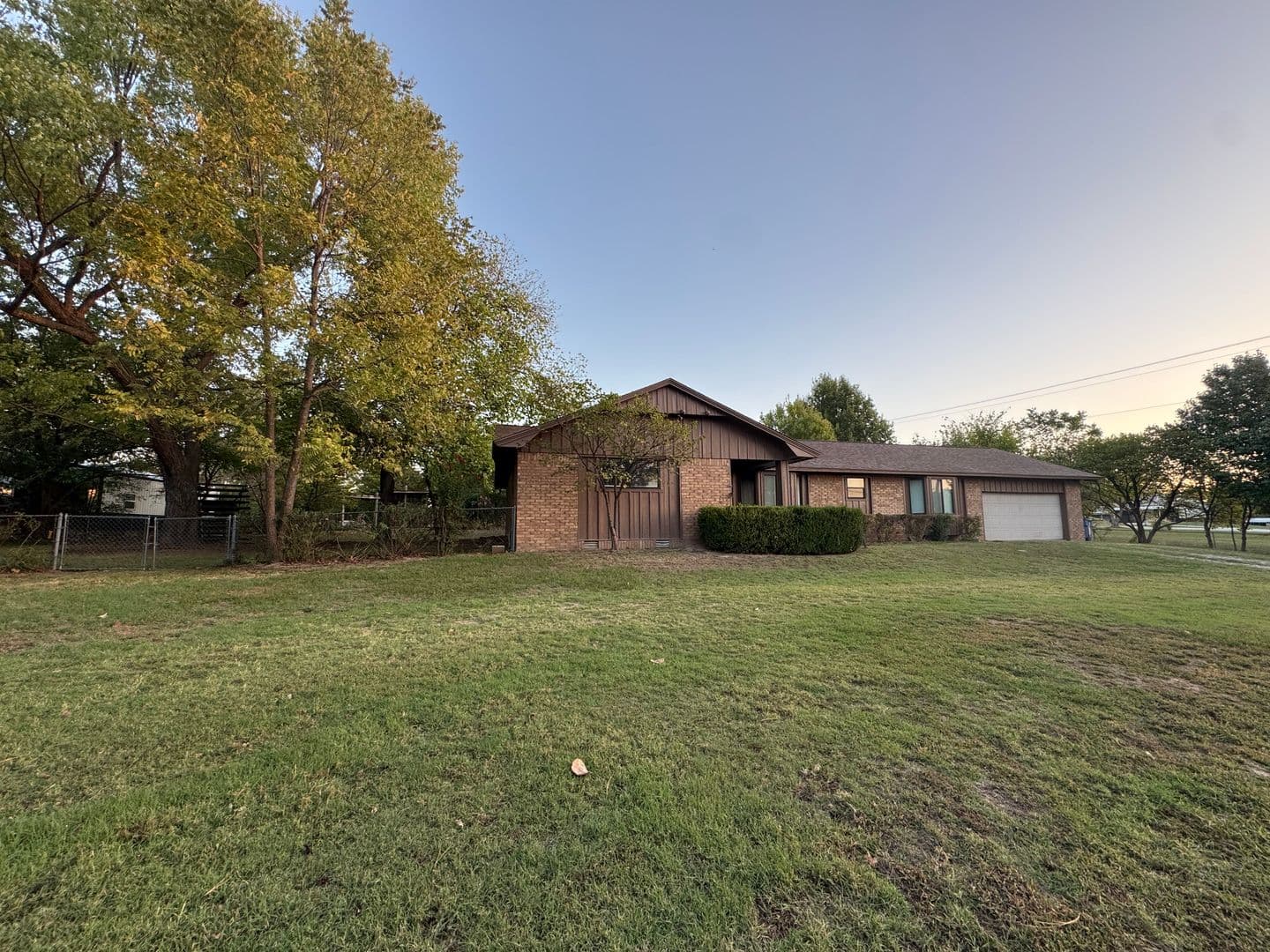 Gentry House: 1298 E. Main Street
