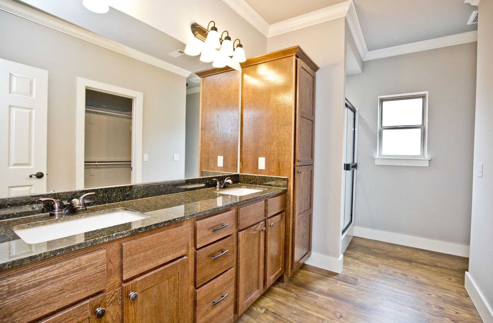 Pea Ridge House: 209 Alder Street