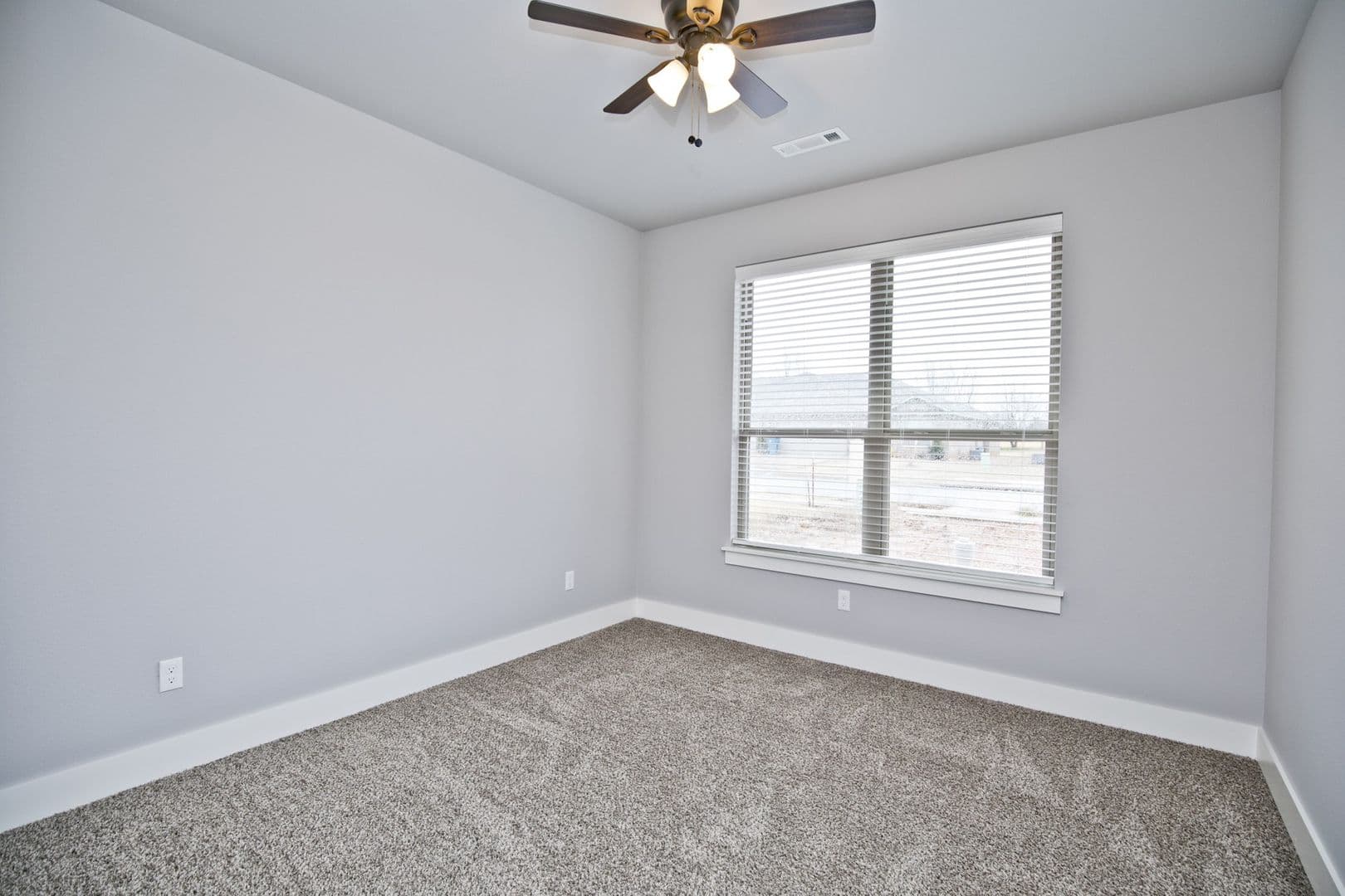 pea Ridge House: 201 Alder Street