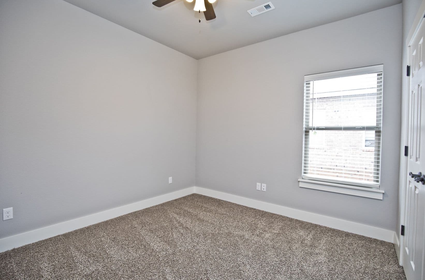Pea Ridge House: 209 Alder Street