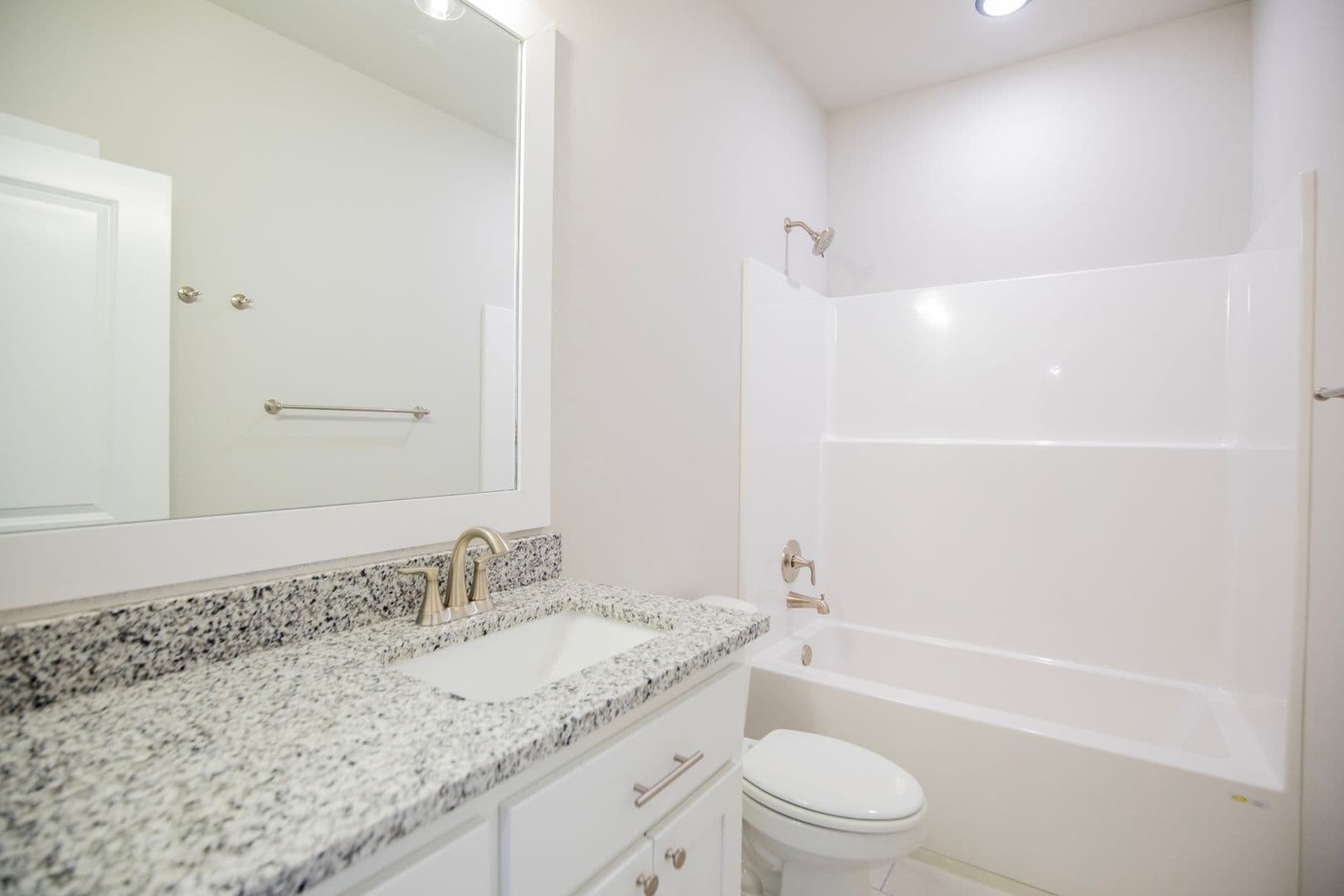 Pea Ridge House: 947 Seaborn Way