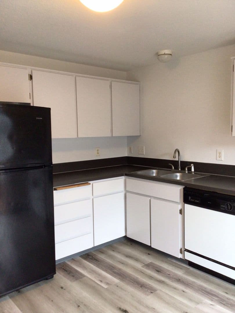 Washougal Townhome: 3108 H Street #3