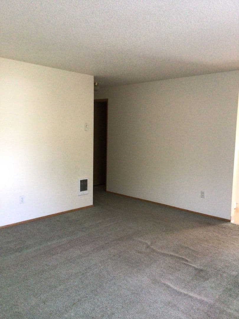 Vancouver House: 16511 NE 21st St