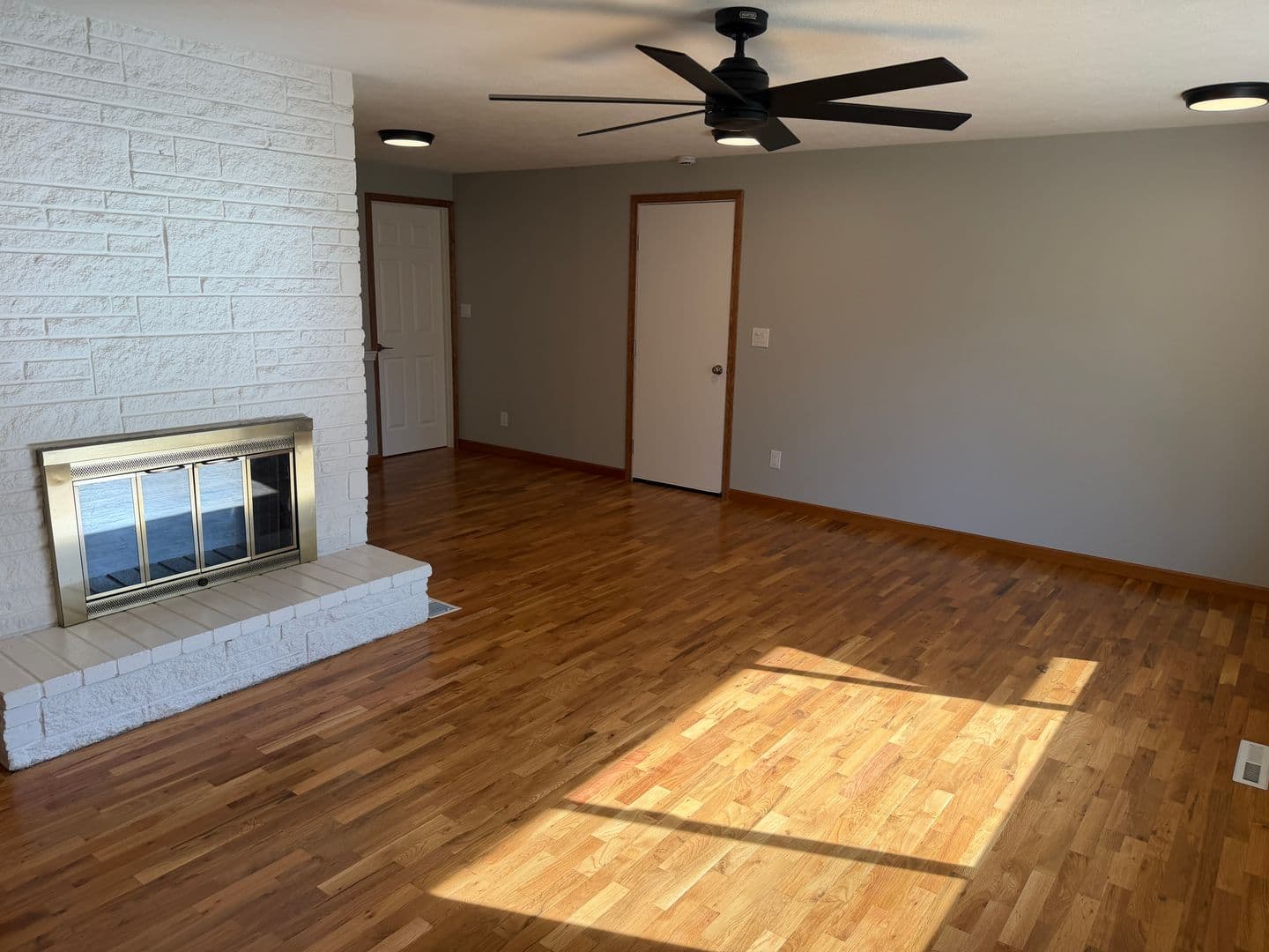 Colbert Apartment: 17704 N Hilltop Rd