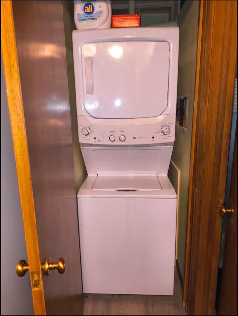 Spokane Apartment: 3427 W 7th Ave