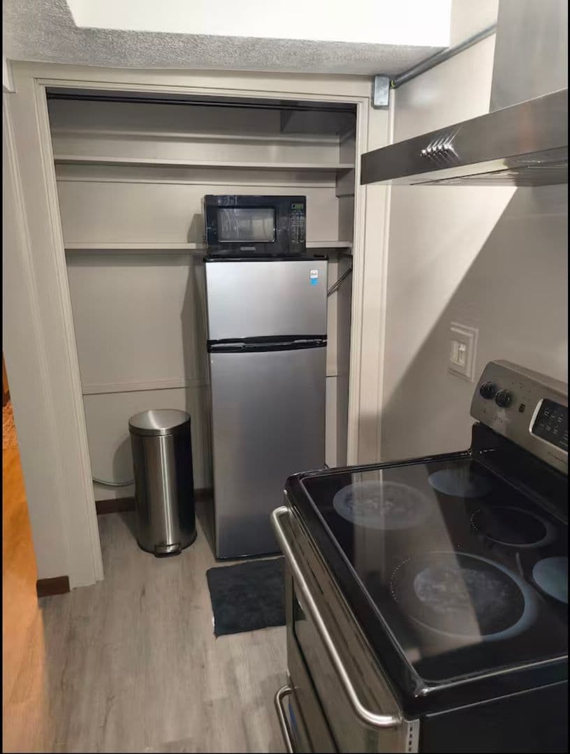 Spokane Apartment: 3427 W 7th Ave