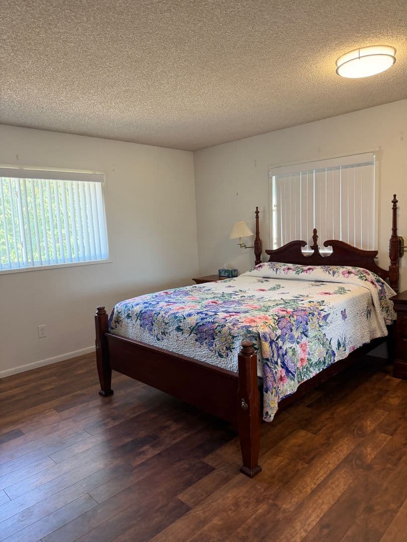 Spokane House: 727 Basalt Rd.