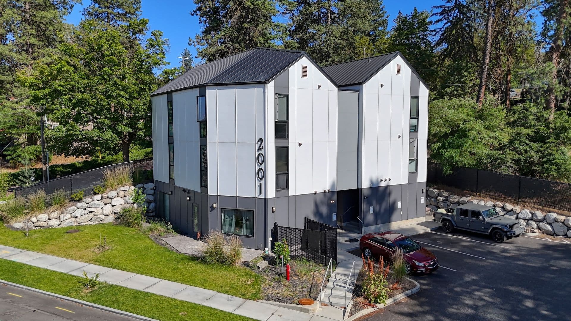 Spokane Apartment: 2001 W 7th Ave