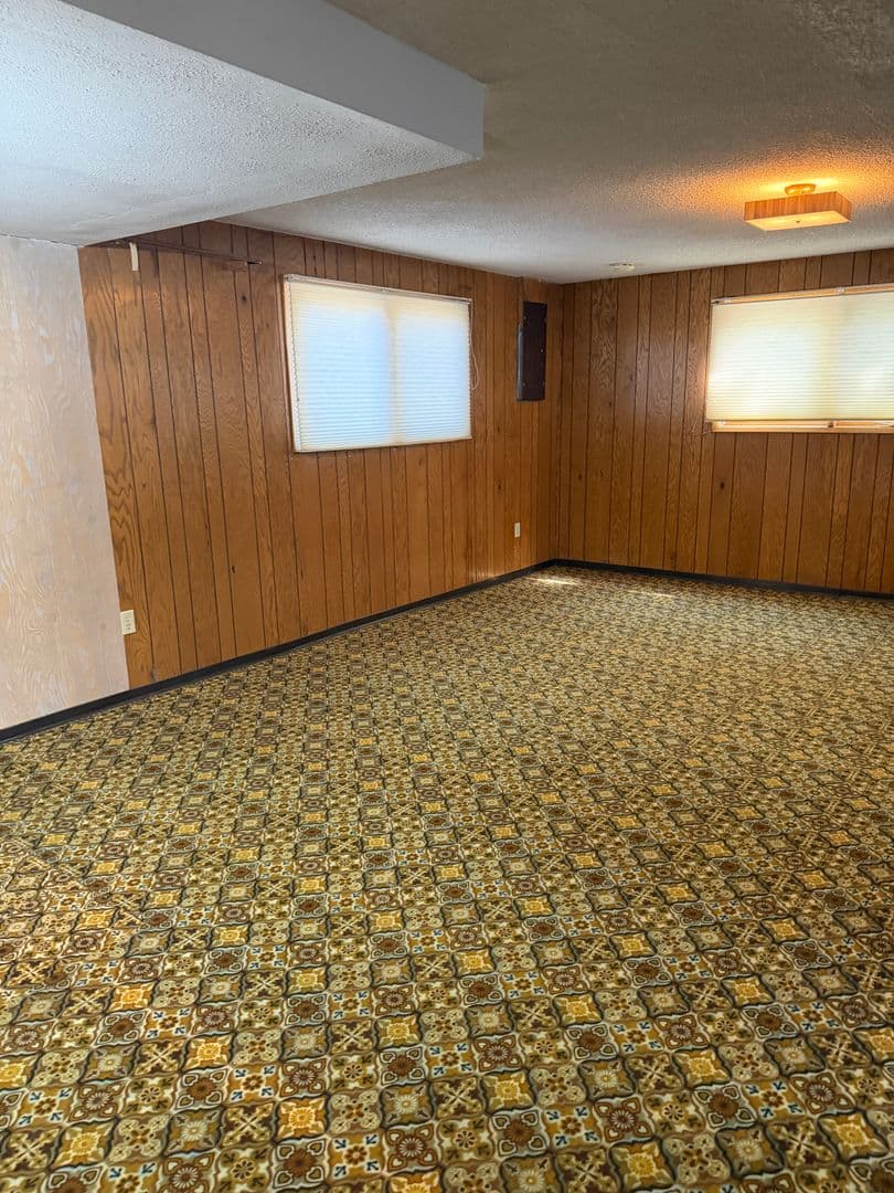 Spokane House: 727 Basalt Rd.
