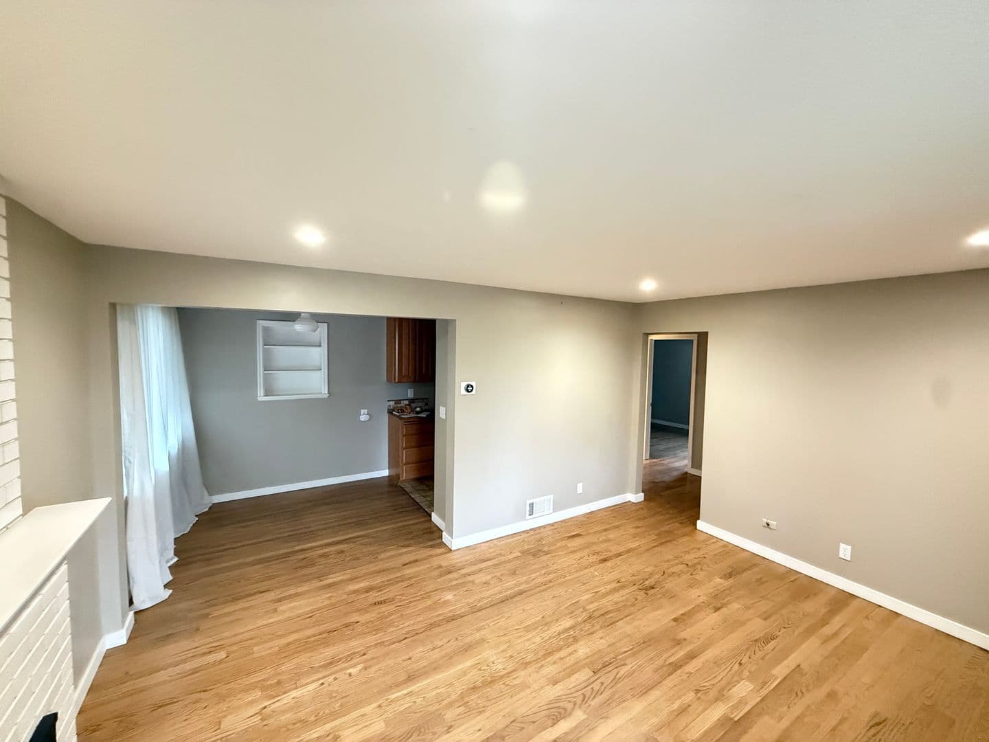 Spokane House: 5817 N Washington St