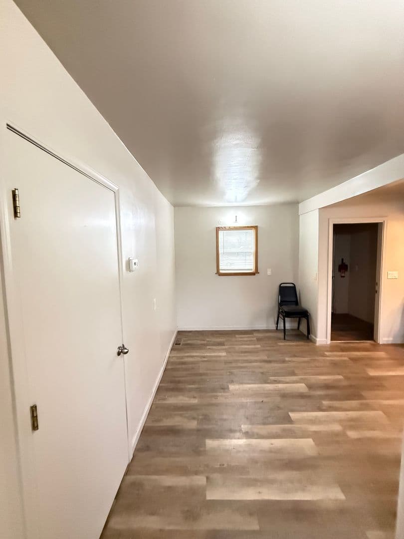 Spokane Valley Apartment: 4415 N Adams Rd