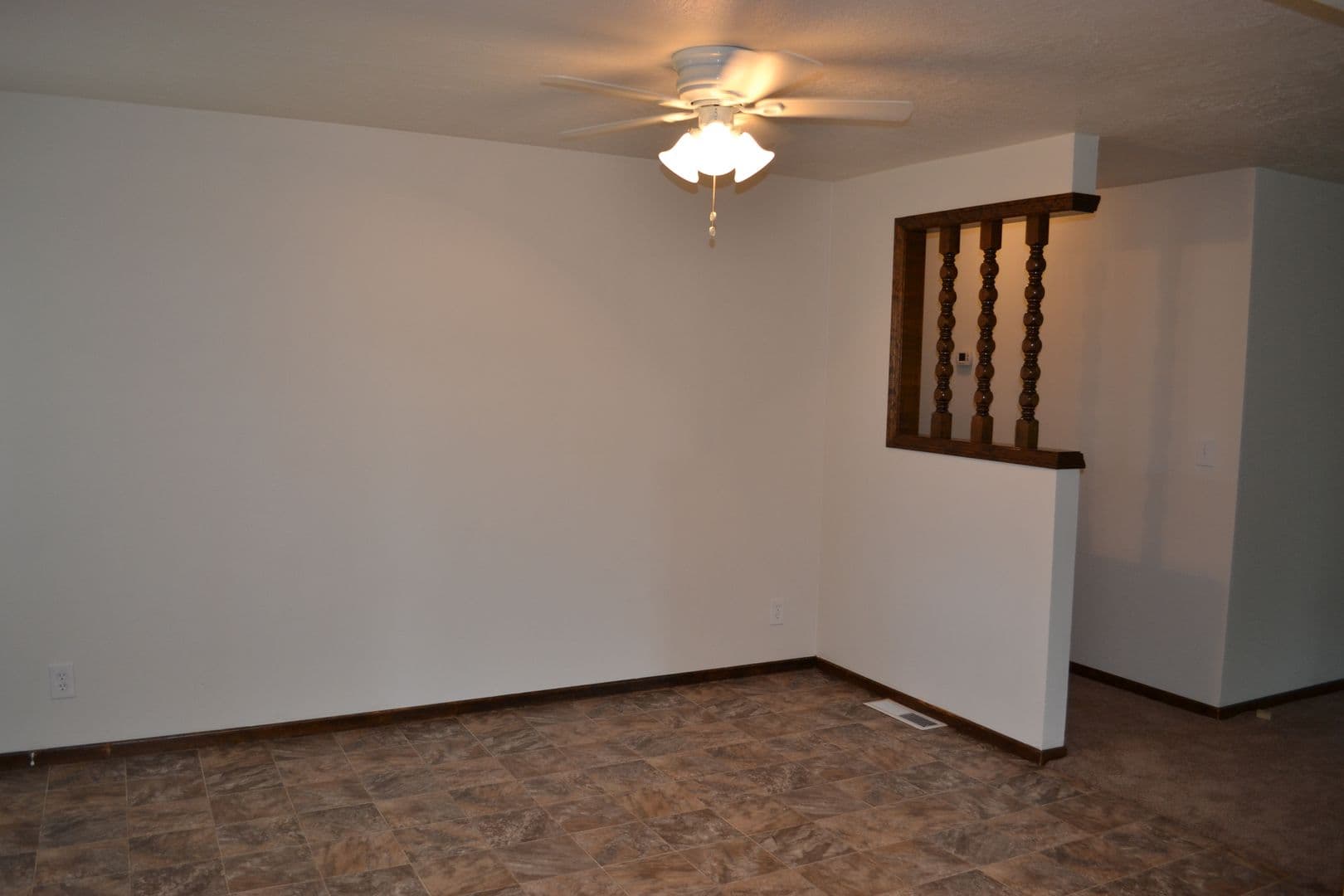 Salem House: 489 Wormwood St SE