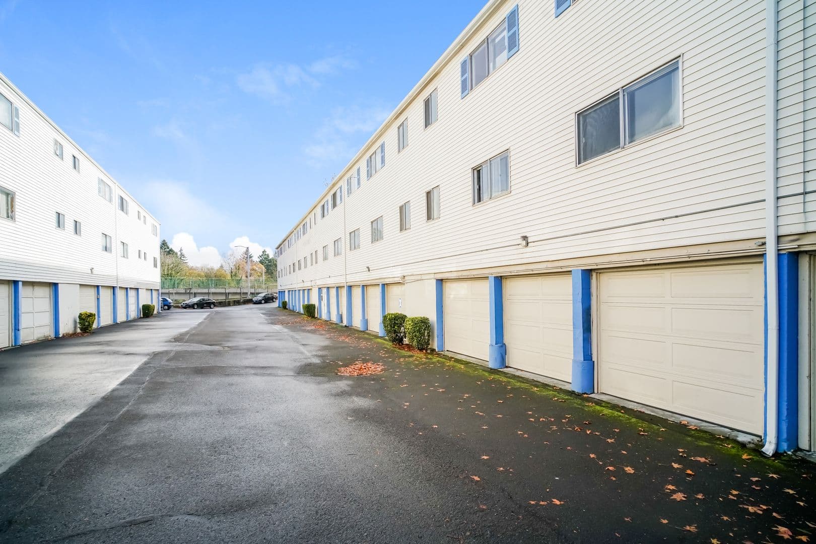 Portland Apartment: 1009 NE 47th Avenue