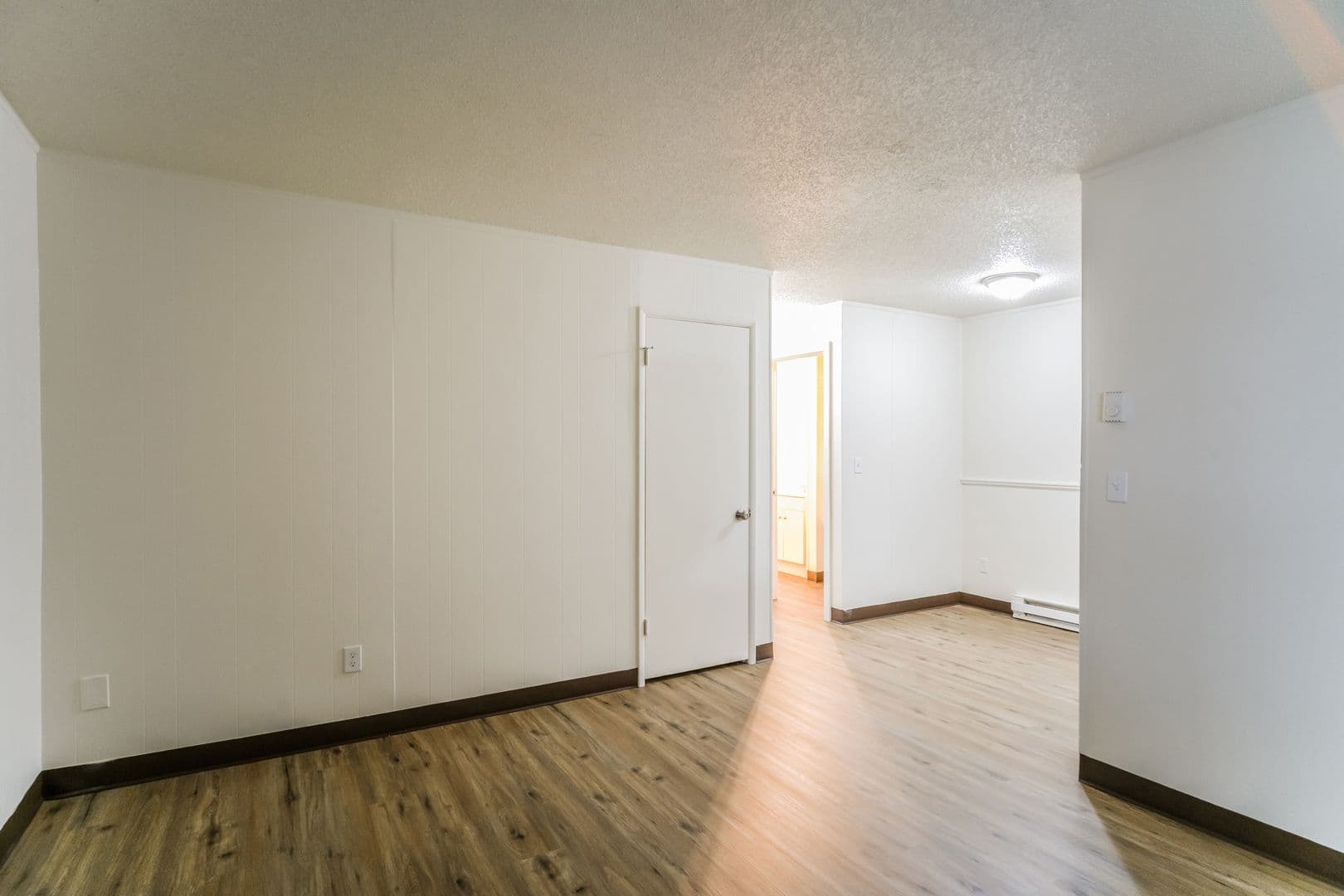 Salem Apartment: 2540 Hyacinth St NE