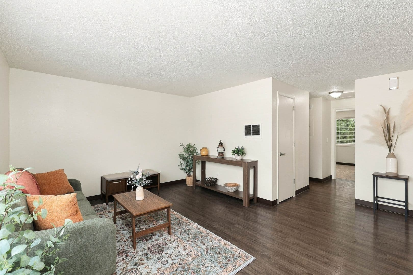 Salem Apartment: 1355-1365 4th Street NE