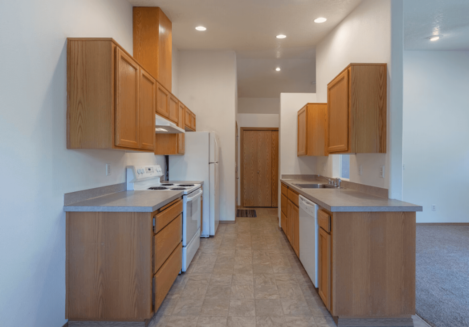 Independence Apartment: 353-367 8th St