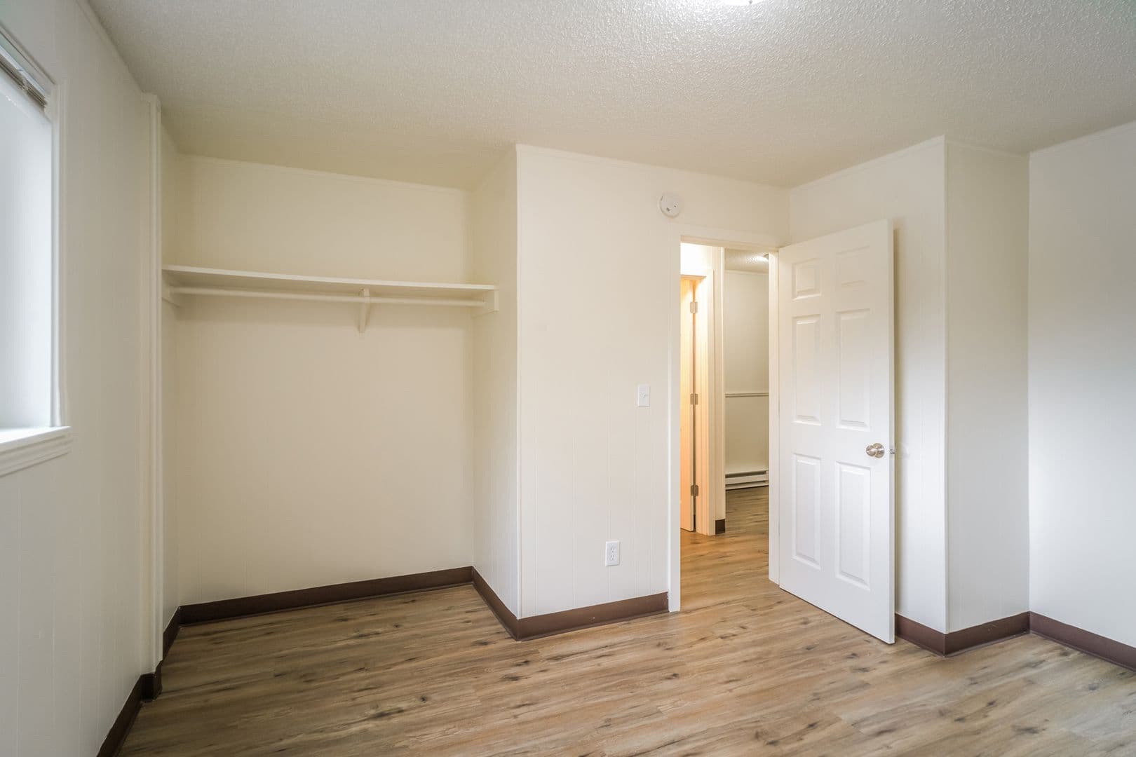 Salem Apartment: 2540 Hyacinth St NE