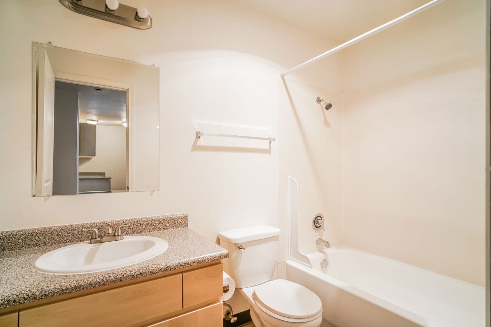 Salem Apartment: 1505 Brush College Road NW