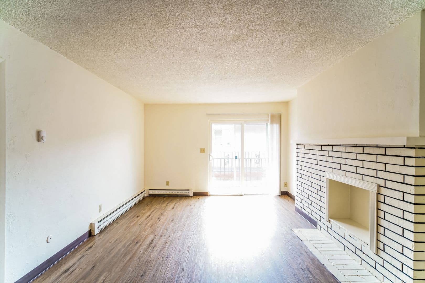 Salem Apartment: 807-889 Liberty Street SE