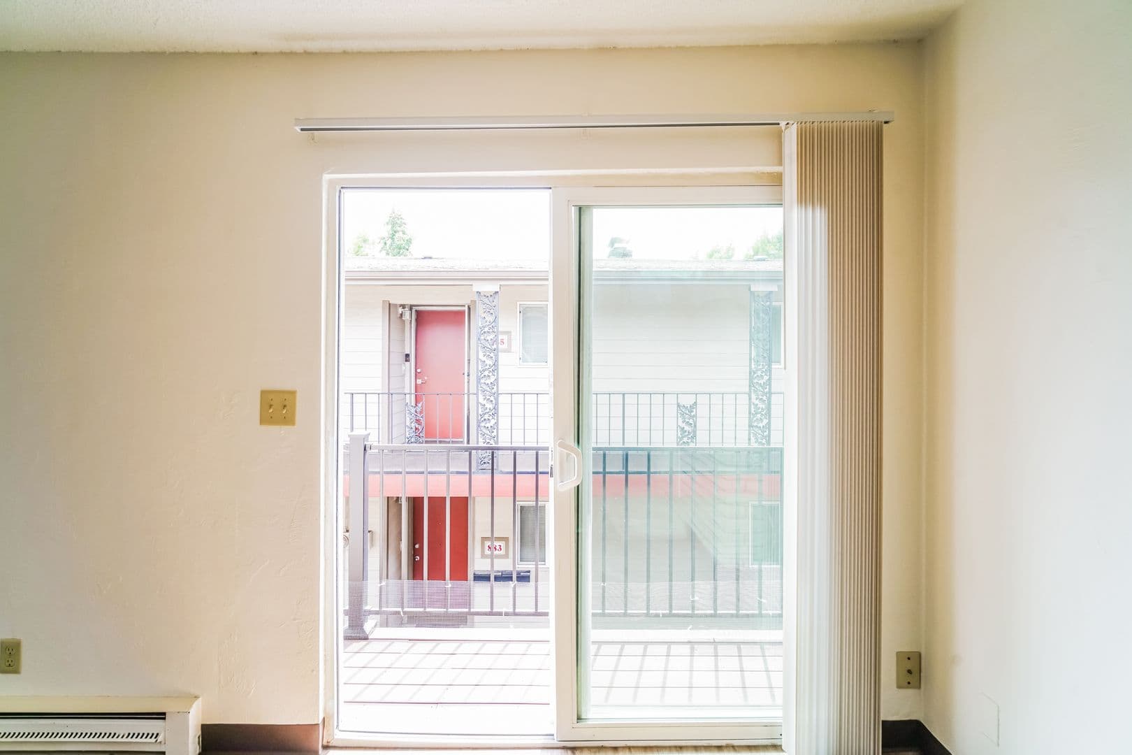 Salem Apartment: 807-889 Liberty Street SE