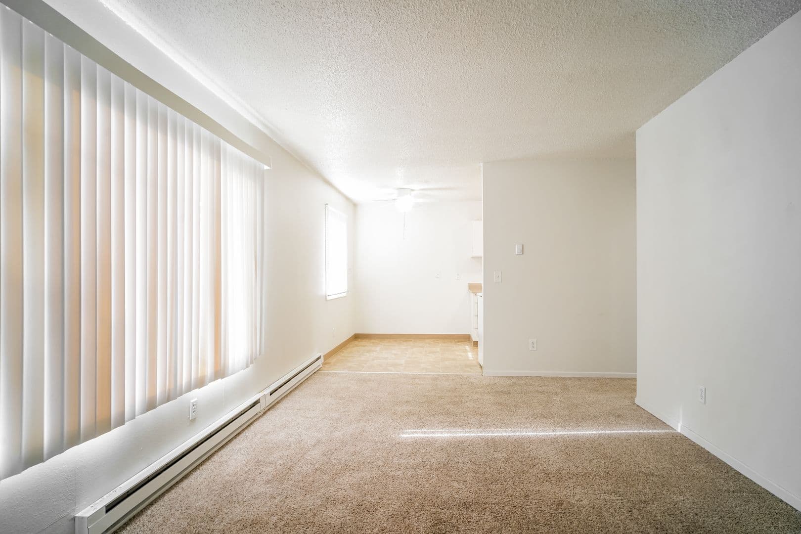 Portland Apartment: 1009 NE 47th Avenue