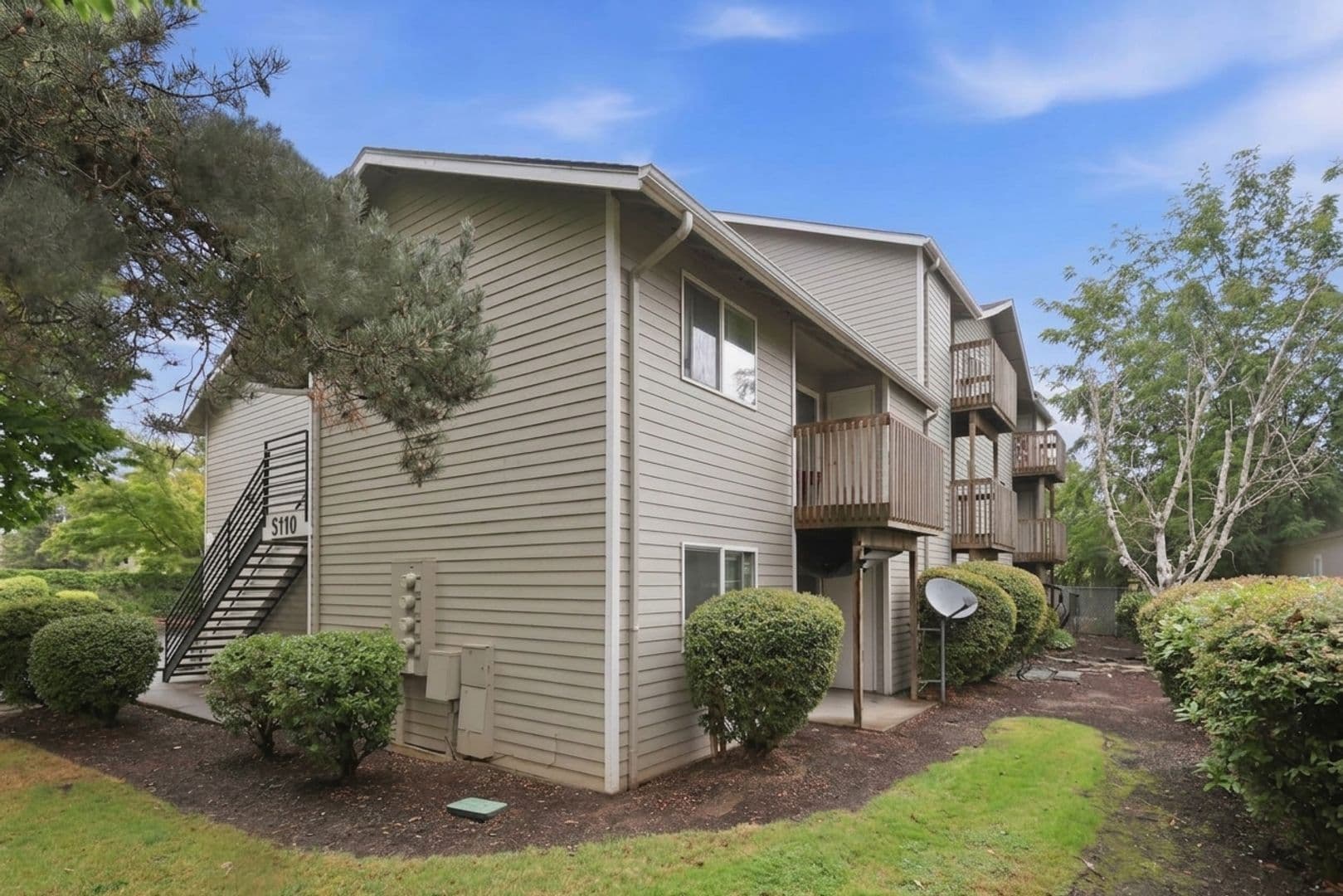 Keizer Apartment: 5110 10th Avenue NE