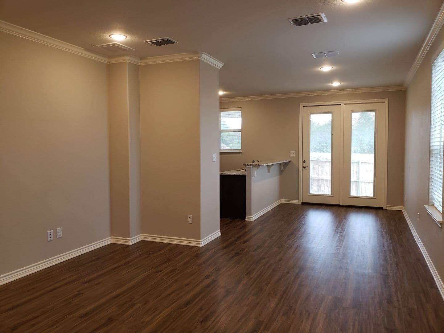 Whitehouse Apartment: 14659 CR 2191