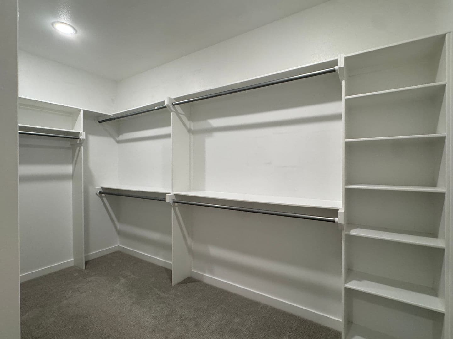 Tyler House: 7207 Rolling Acres Pl