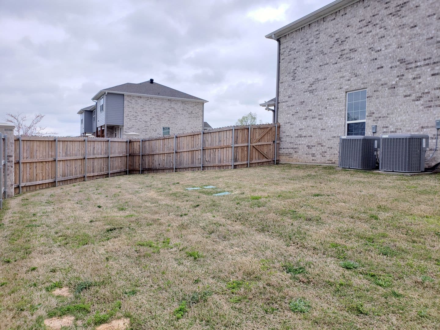 Whitehouse Apartment: 14659 CR 2191