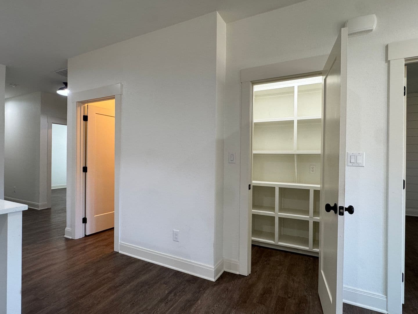Tyler Apartment: 16707 Hwy 64 E