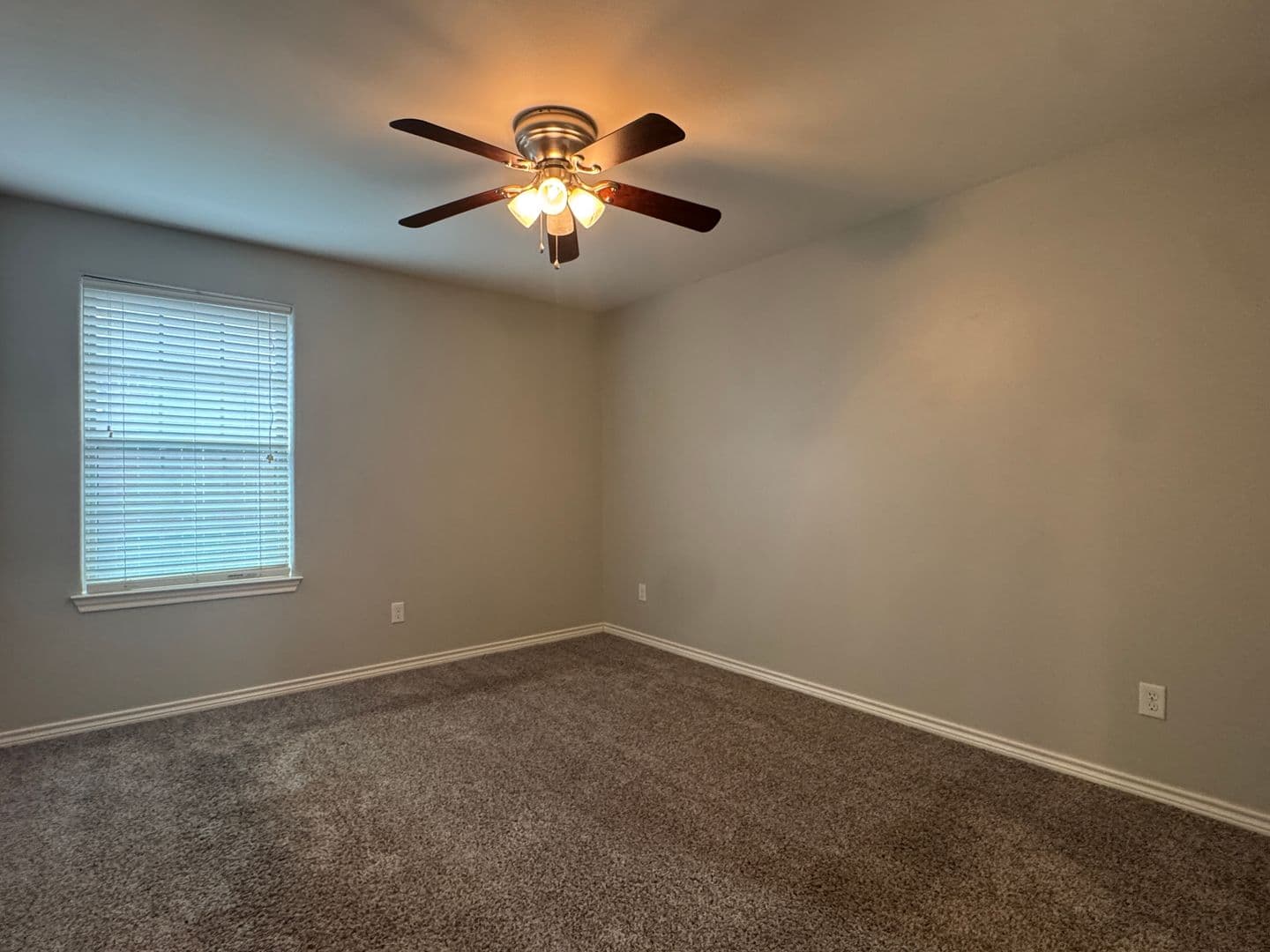Bullard Apartment: 805 West Main
