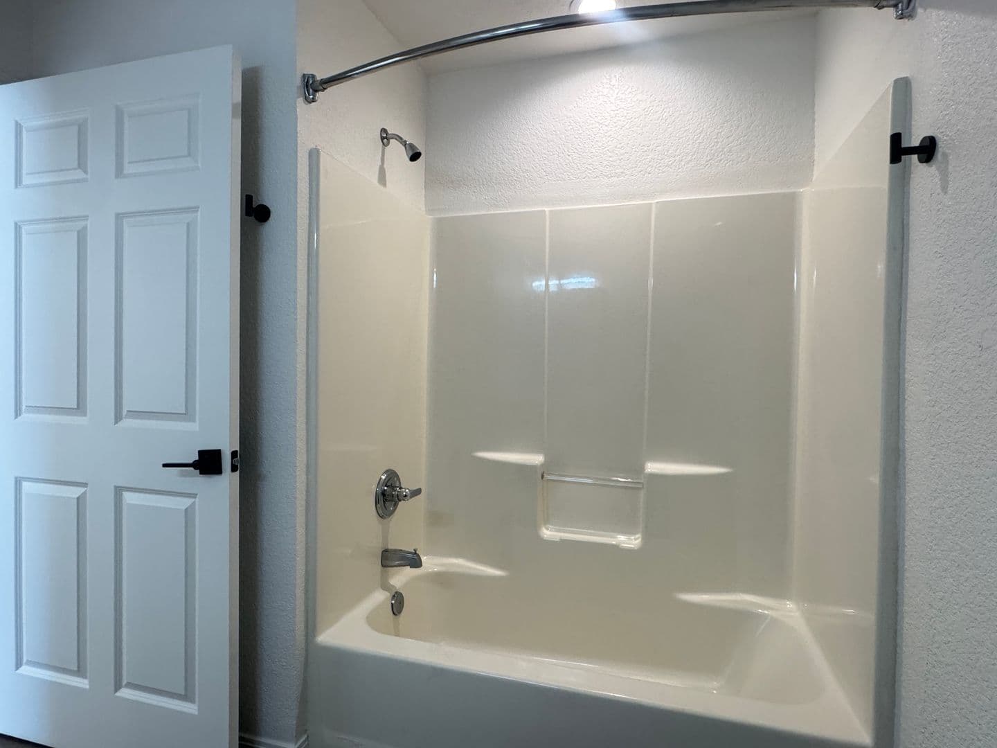 Flint Apartment: 16950 County Rd 1261