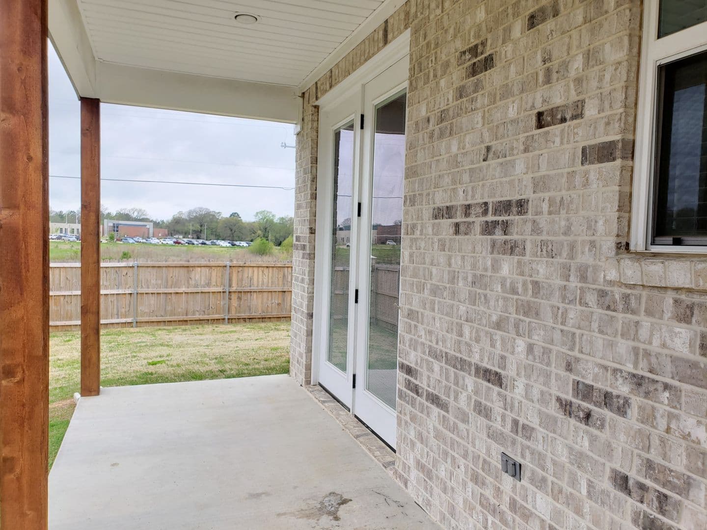 Whitehouse Apartment: 14659 CR 2191