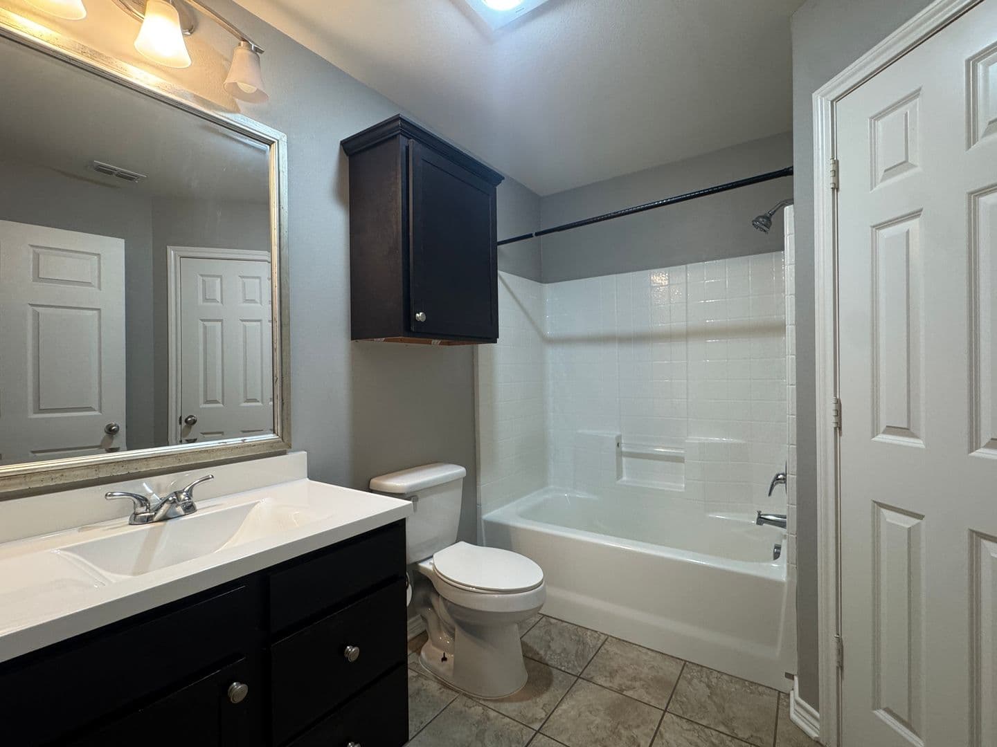 Bullard Apartment: 805 West Main