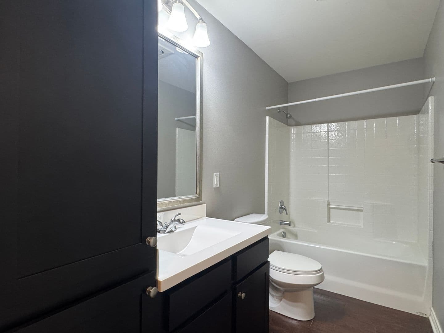 Bullard Apartment: 805 West Main