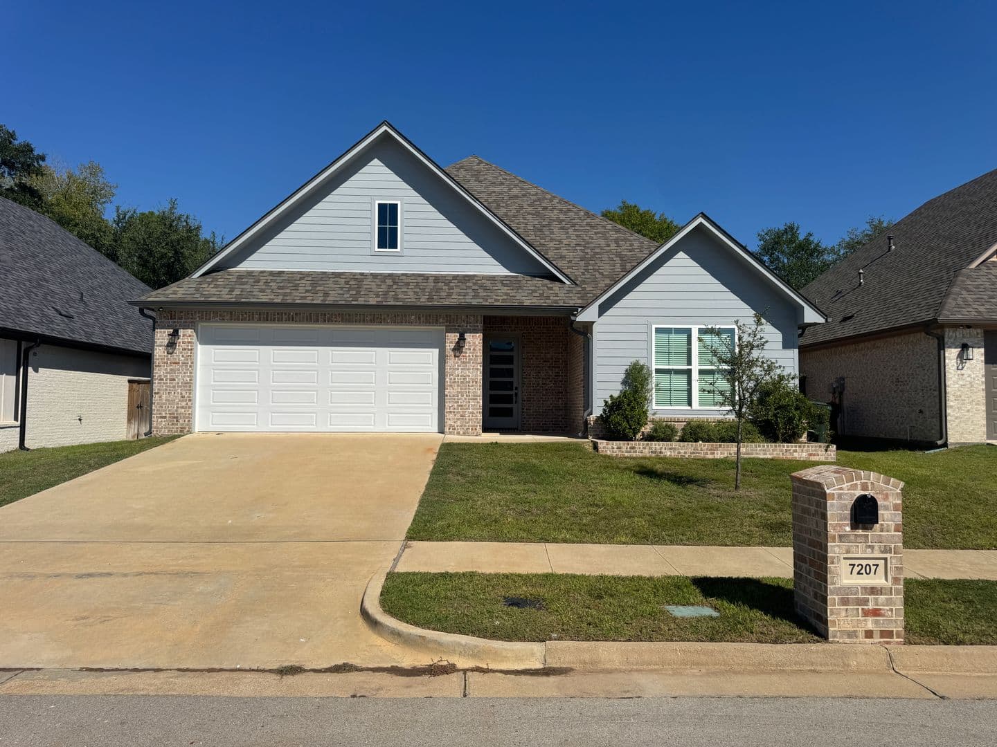 Tyler House: 7207 Rolling Acres Pl