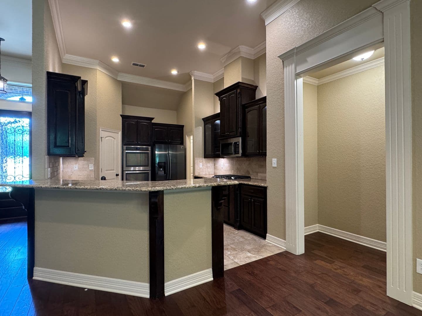 Flint House: 11248 Fox Trail