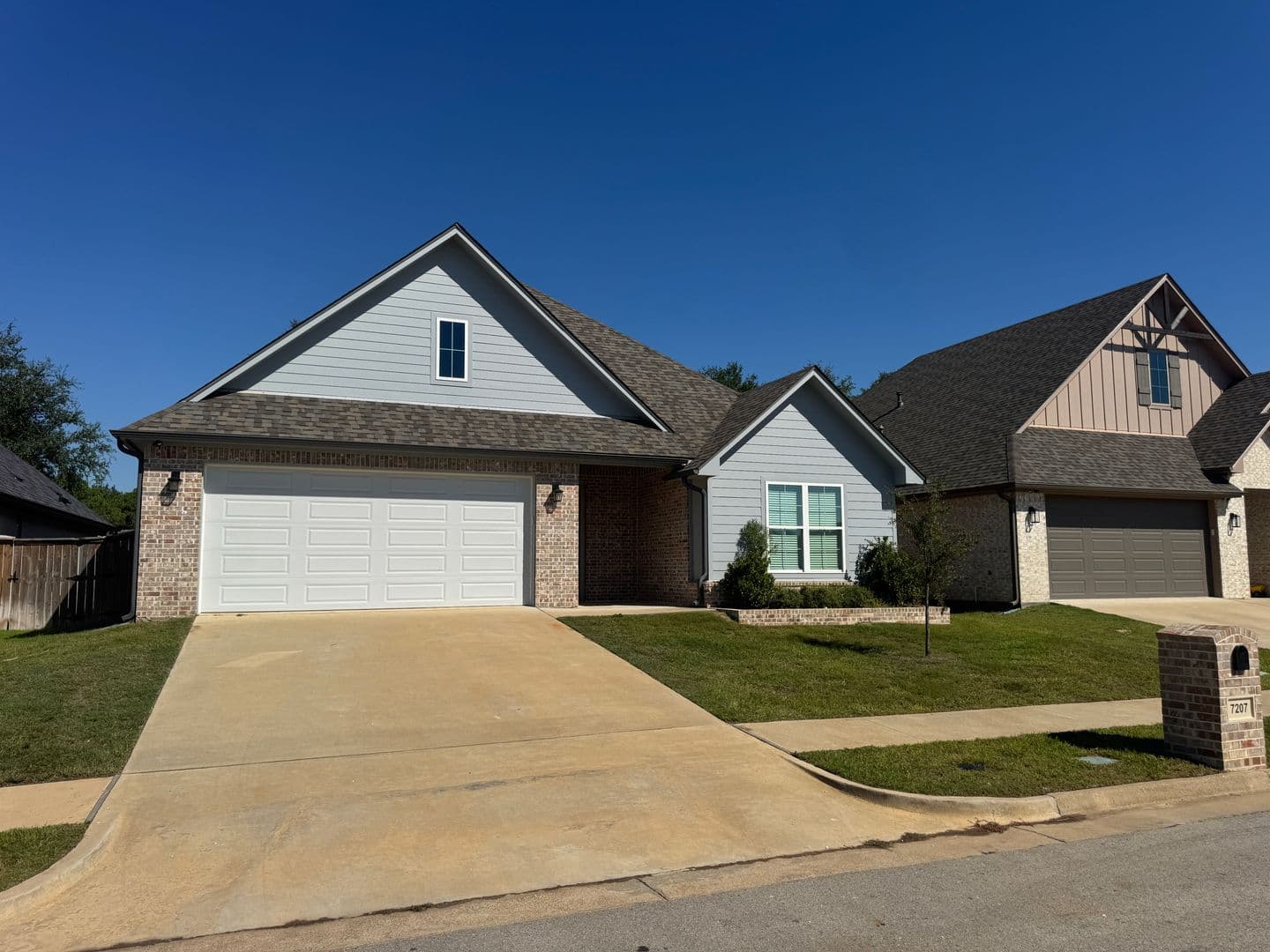Tyler House: 7207 Rolling Acres Pl