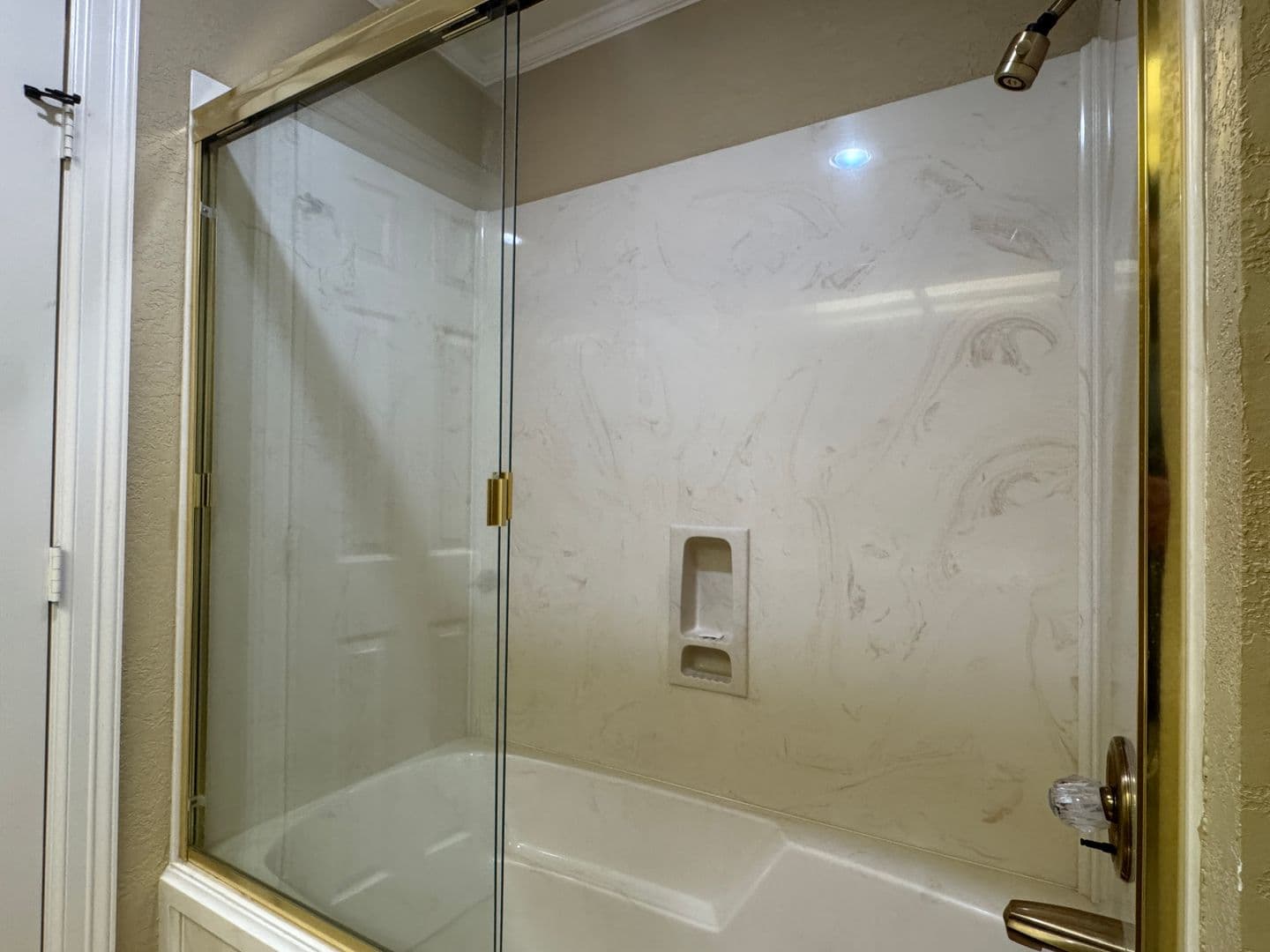 Flint House: 21184 Bay View Dr