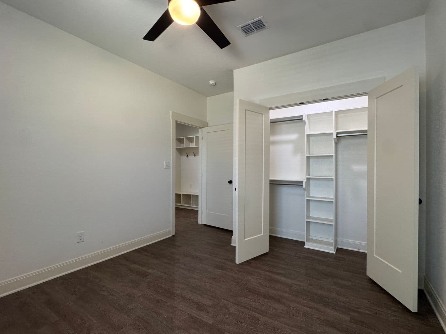 Tyler Apartment: 16707 Hwy 64 E
