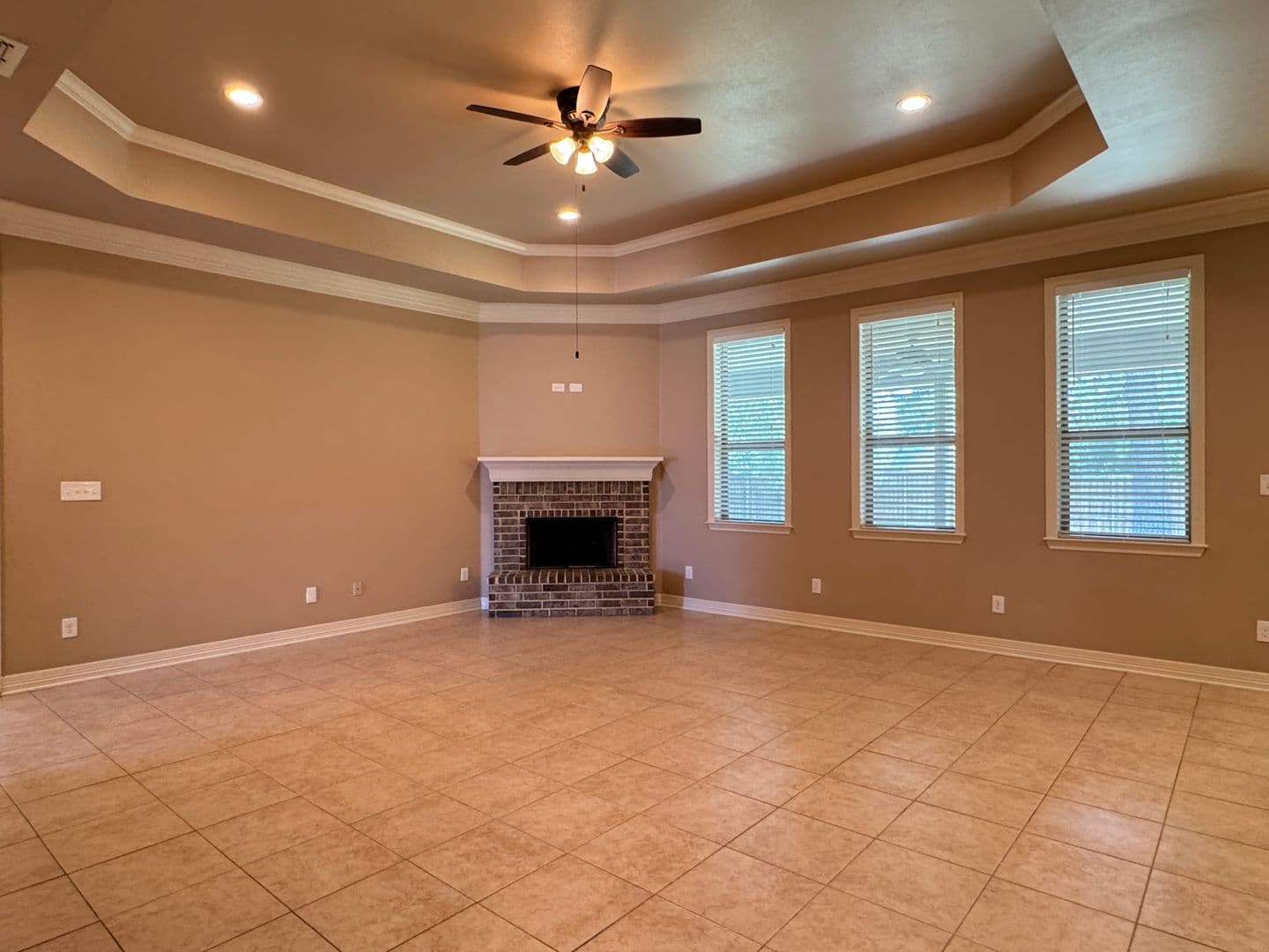 Tyler House: 3988 Old Omen Road