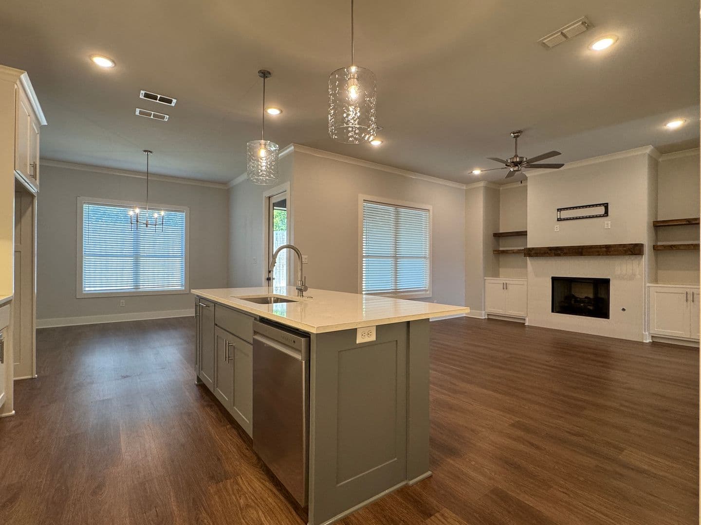 Tyler House: 7207 Rolling Acres Pl