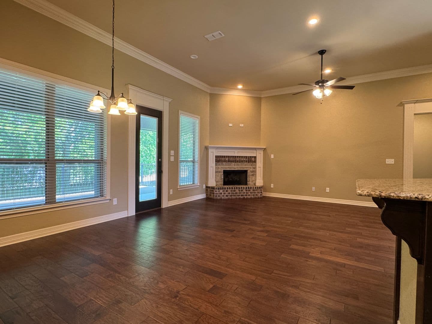 Flint House: 11248 Fox Trail