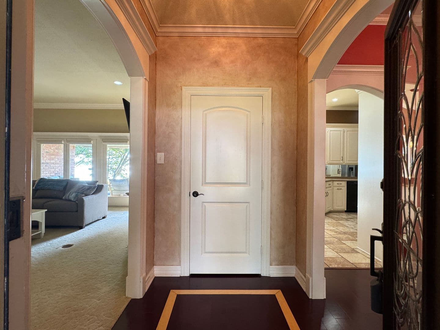 Flint House: 21184 Bay View Dr