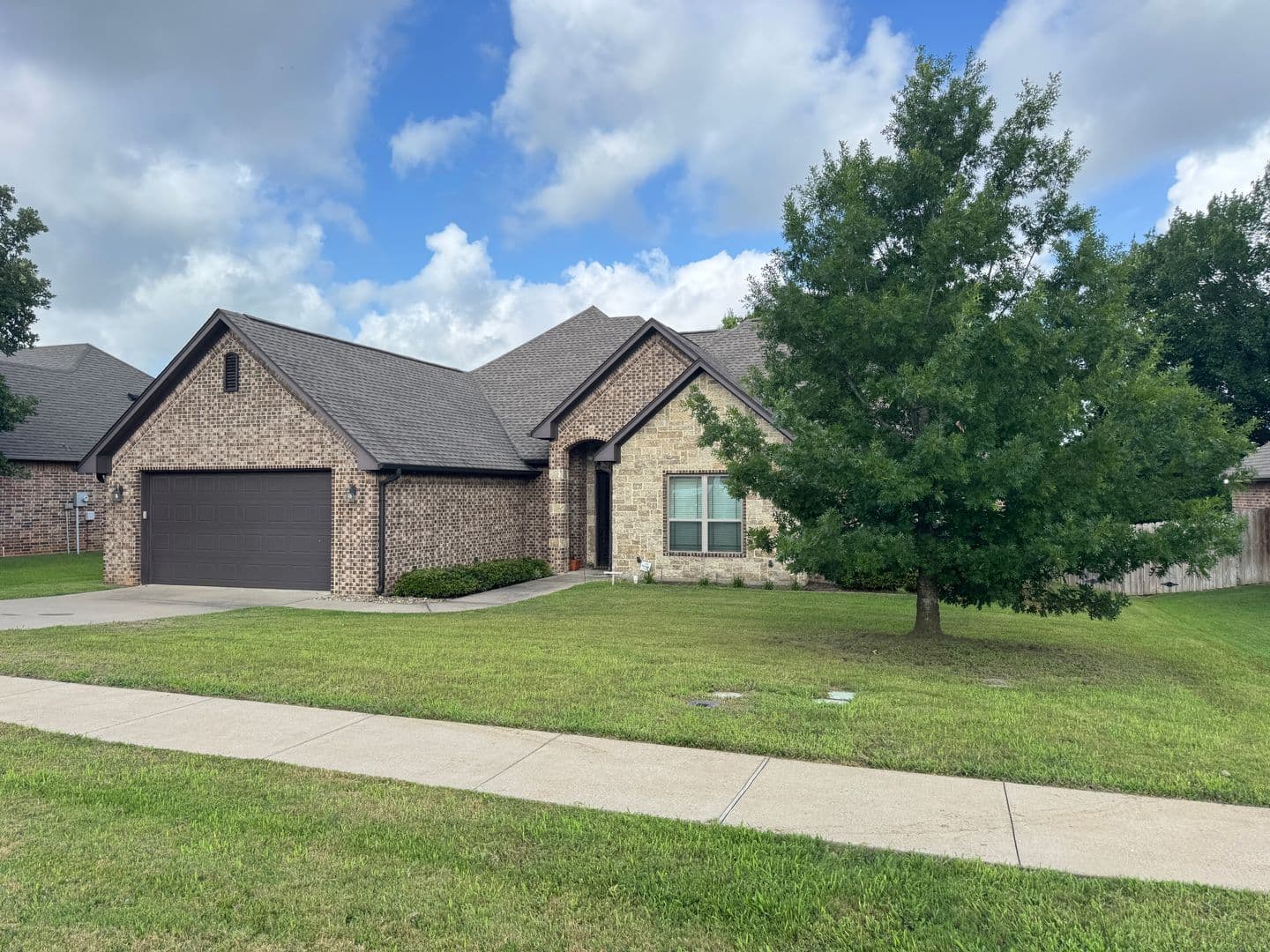 Flint House: 11248 Fox Trail