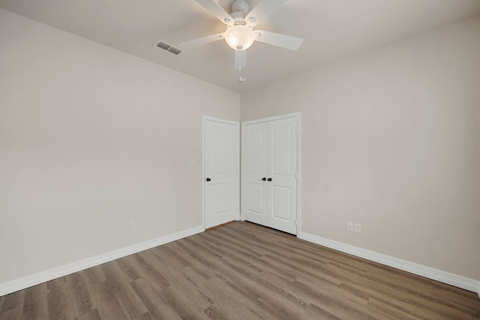Flint Apartment: 17569 CR 196