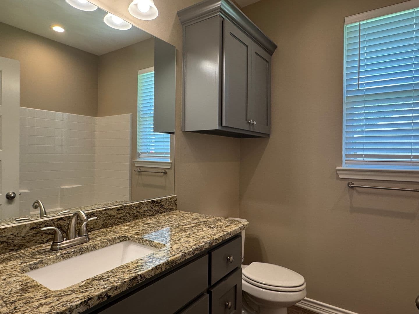 Tyler Apartment: 3704-3784 Cottage Park Cir.