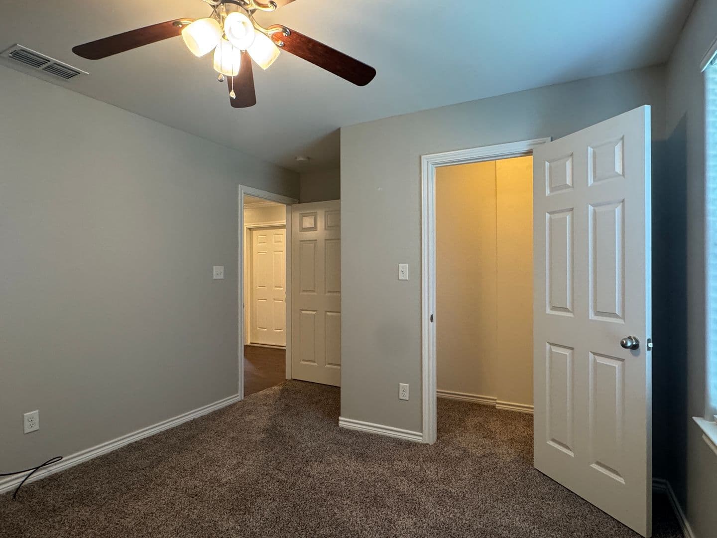Bullard Apartment: 805 West Main