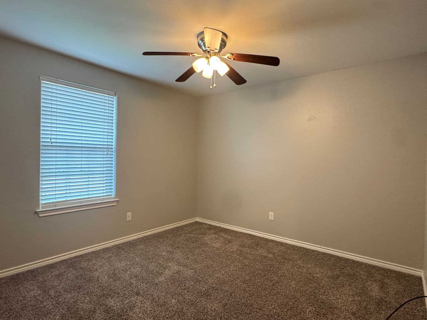 Bullard Apartment: 805 West Main